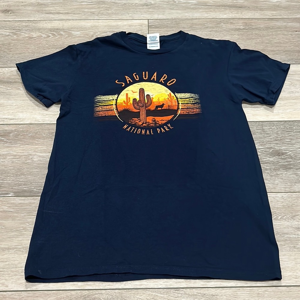 Saguaro National Park T-Shirt size small
